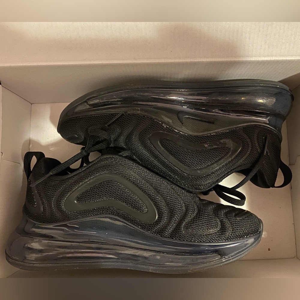 Nike Air Max 720